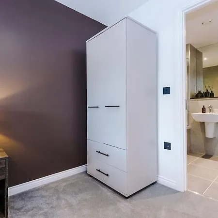 2 Bedroom Centre 公寓 利兹