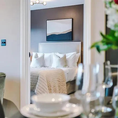 Lägenhet 2 Bedroom Centre - Free Parking