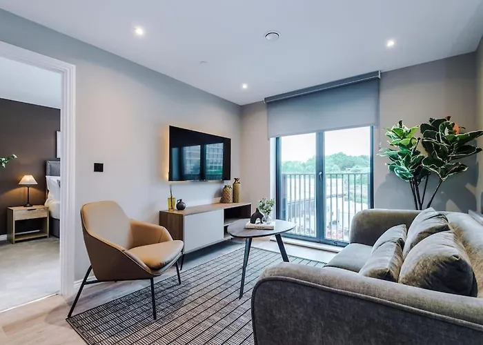 2 Bedroom Centre Leeds (West Yorkshire)