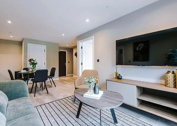 2 Bedroom Centre Apartmán *