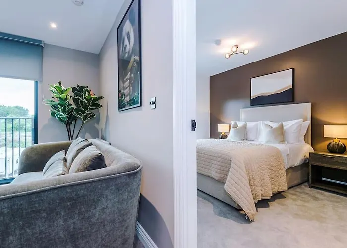 2 Bedroom Centre Leeds (West Yorkshire)