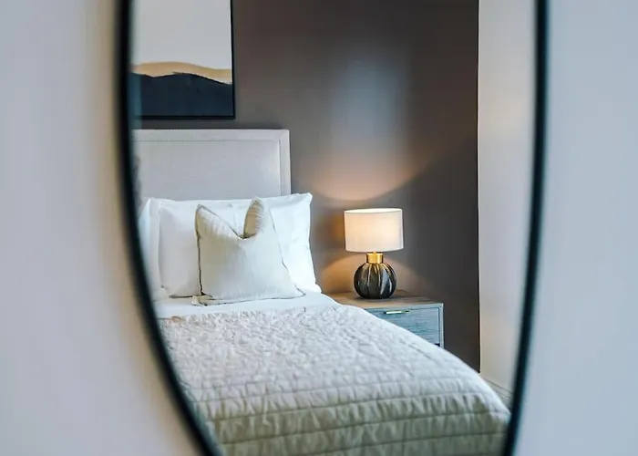 2 Bedroom Centre Leeds (West Yorkshire)