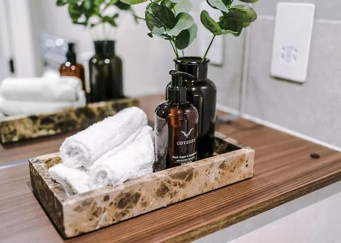 2 Bedroom Centre Leeds (West Yorkshire)